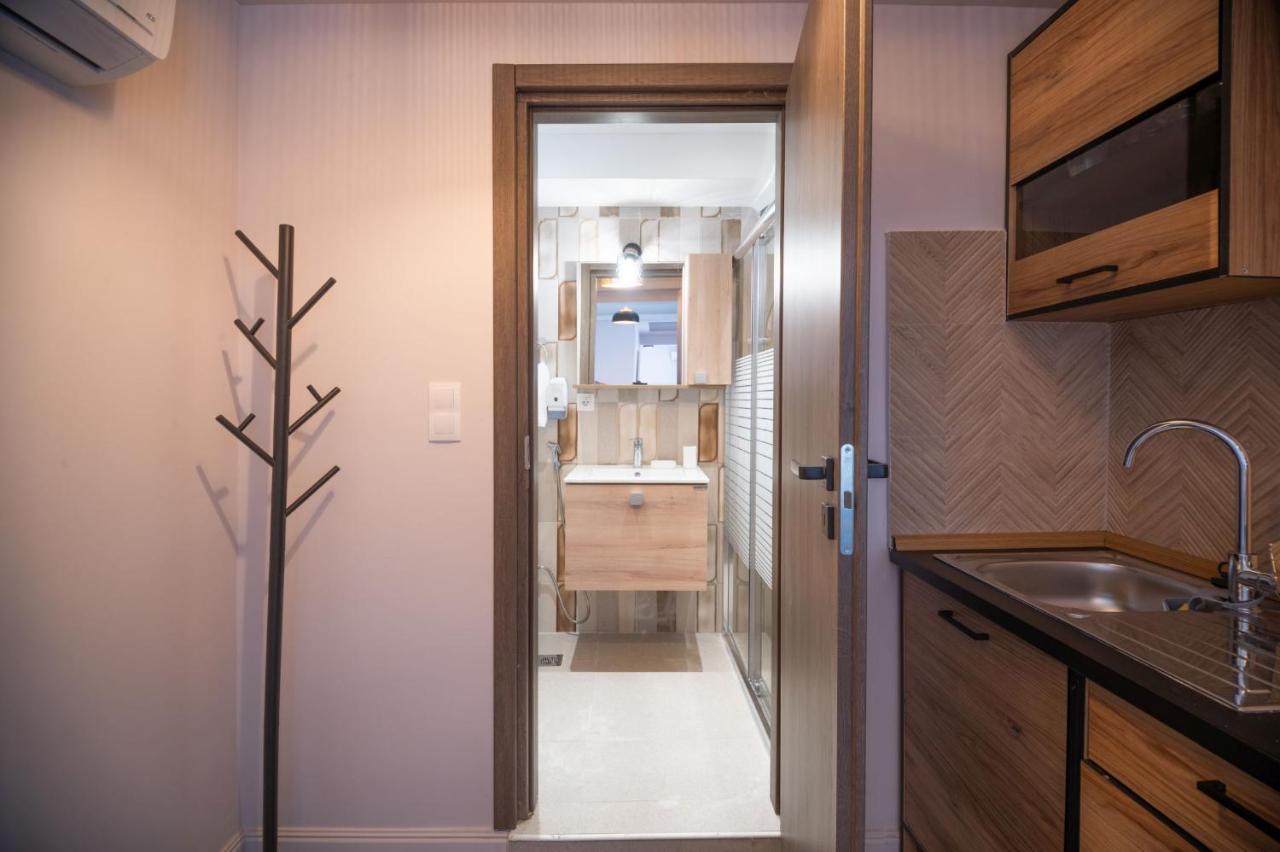 Niki Athens Suites - Cosy Suite In The Historical Center Of 아테네 외부 사진