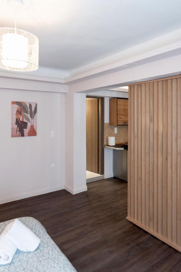 Niki Athens Suites - Cosy Suite In The Historical Center Of 아테네 외부 사진